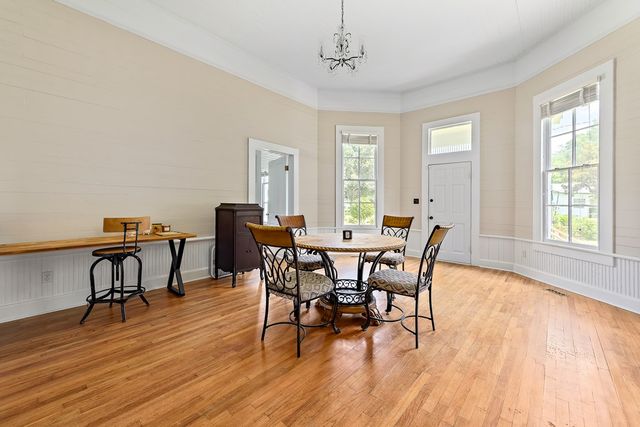 221 S Live Oak, Geneva, AL 36340