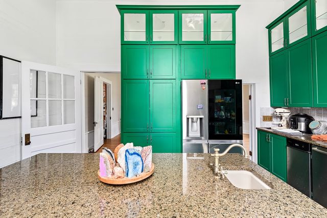 221 S Live Oak, Geneva, AL 36340