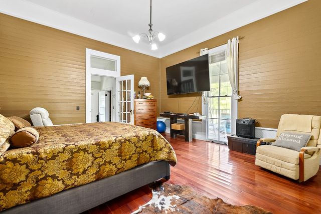 221 S Live Oak, Geneva, AL 36340