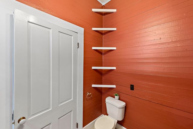 221 S Live Oak, Geneva, AL 36340