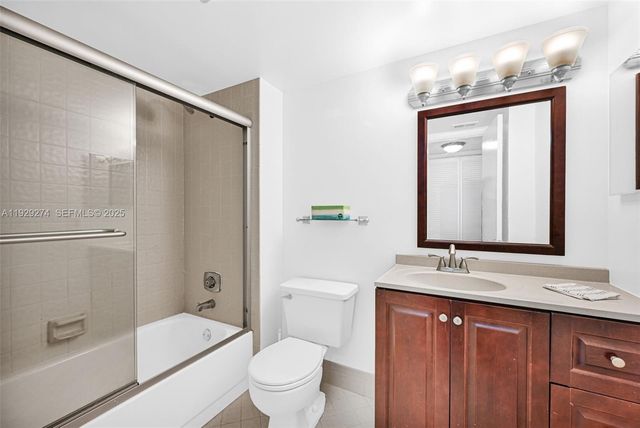 3150 NW 42nd Ave E301, Coconut Creek, FL 33066