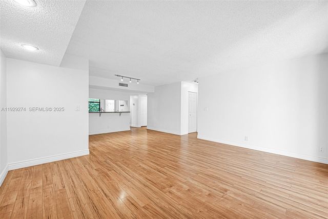 3150 NW 42nd Ave E301, Coconut Creek, FL 33066