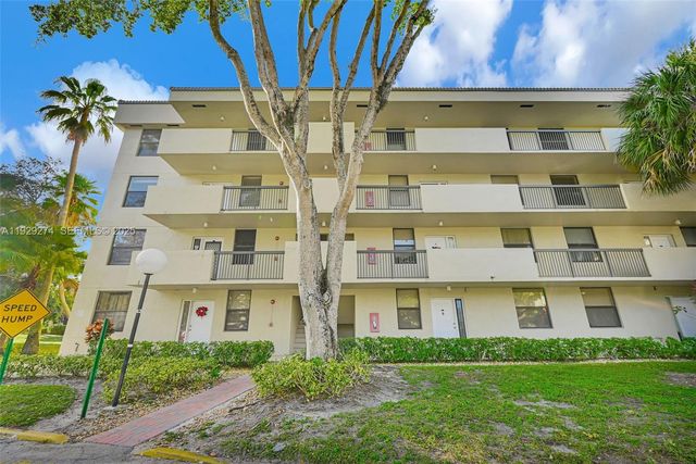 3150 NW 42nd Ave E301, Coconut Creek, FL 33066