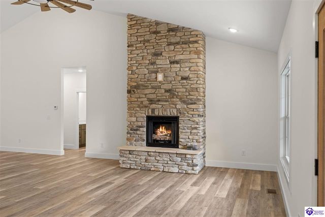 159 Secluded Circle, Radcliff, KY 40160