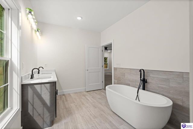 159 Secluded Circle, Radcliff, KY 40160