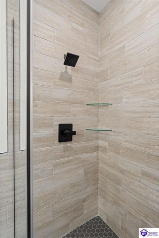 159 Secluded Circle, Radcliff, KY 40160