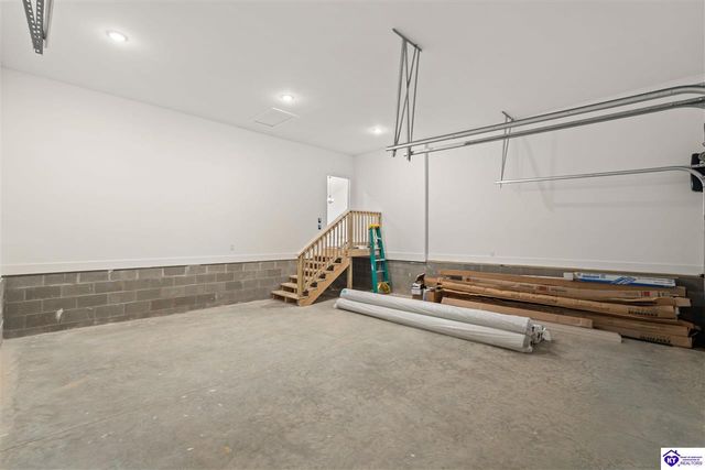 159 Secluded Circle, Radcliff, KY 40160