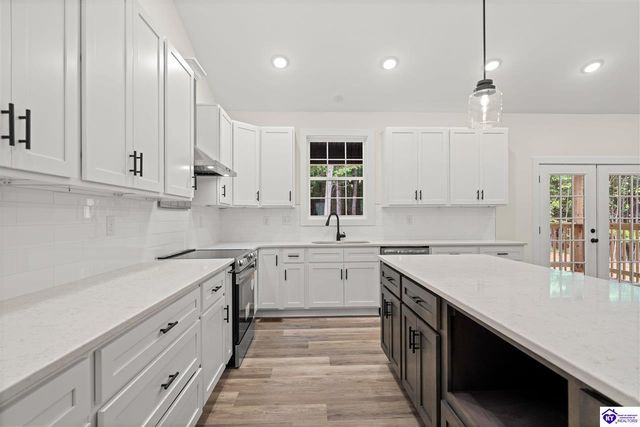 159 Secluded Circle, Radcliff, KY 40160