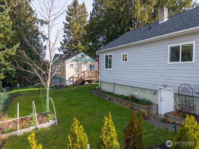 901 N 8th Street, Mount Vernon, WA 98273