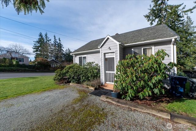 901 N 8th Street, Mount Vernon, WA 98273