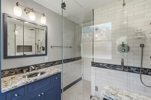 1 Henning Drive, Montrose, NY 10567