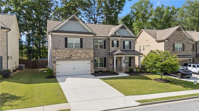 335 Henson Farm Drive, Loganville, GA 30052