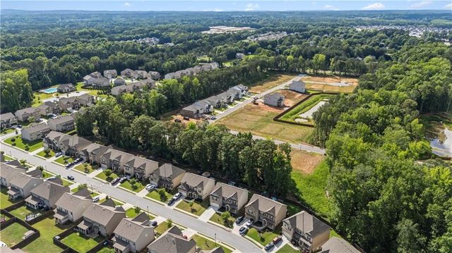 335 Henson Farm Drive, Loganville, GA 30052