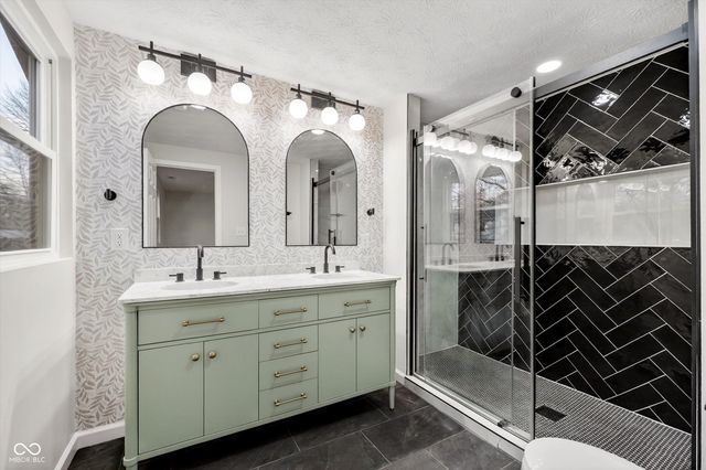 111 Beechmont Drive, Carmel, IN 46032