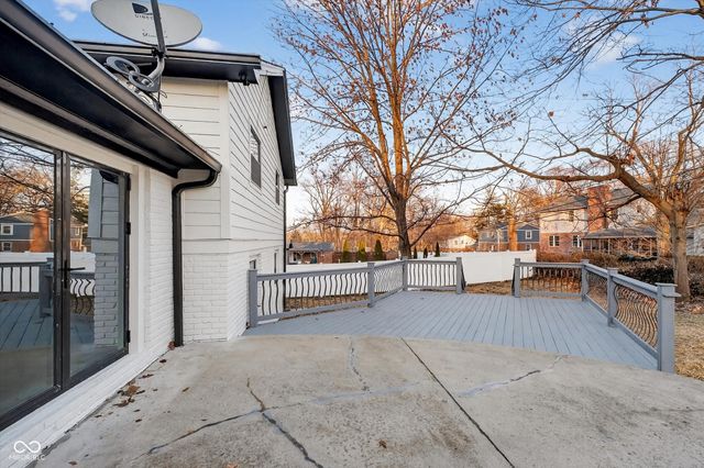 111 Beechmont Drive, Carmel, IN 46032