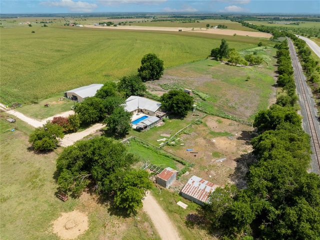 559 Private Road 929 and 501 S. Main St PR, Taylor, TX 76574