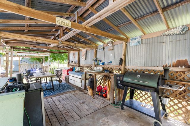559 Private Road 929 and 501 S. Main St PR, Taylor, TX 76574