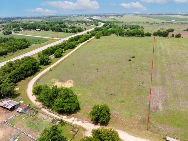 559 Private Road 929 and 501 S. Main St PR, Taylor, TX 76574