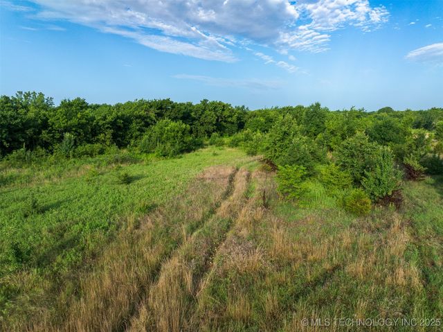 018 W 195th Street S, Mounds, OK 74047