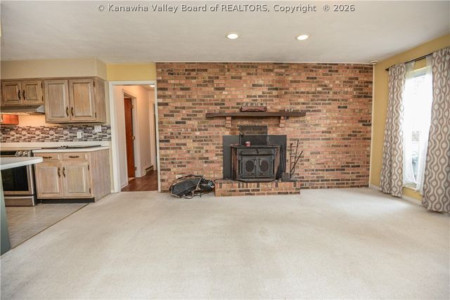 2102 Woodhill Place, St Albans, WV 25177