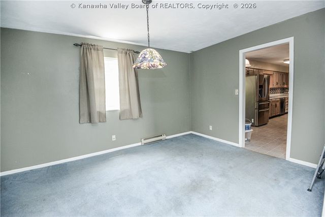 2102 Woodhill Place, St Albans, WV 25177