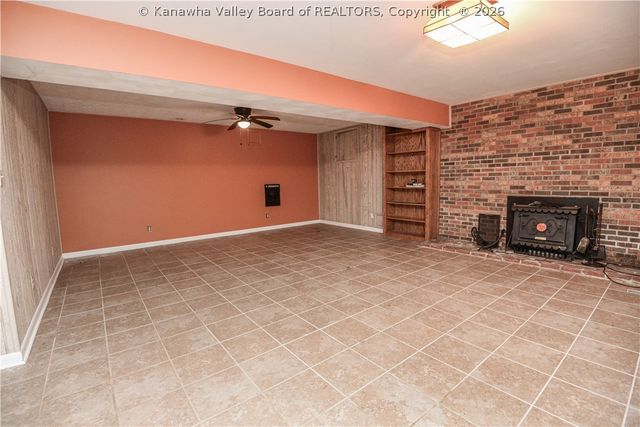 2102 Woodhill Place, St Albans, WV 25177