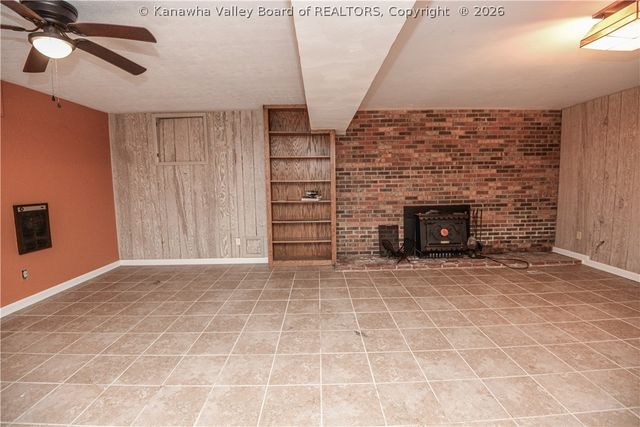 2102 Woodhill Place, St Albans, WV 25177