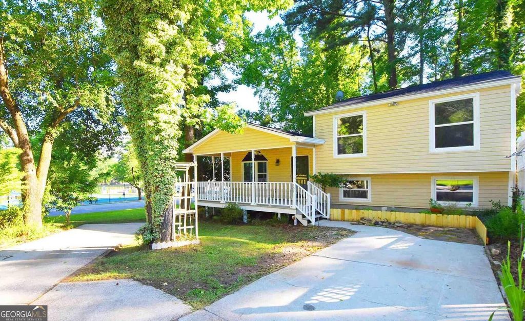 101 Hamilton Road, Peachtree City, GA 30269