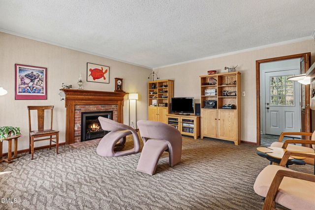 806 Churchill Drive, Chapel Hill, NC 27517