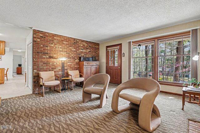 806 Churchill Drive, Chapel Hill, NC 27517