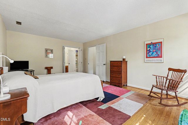 806 Churchill Drive, Chapel Hill, NC 27517