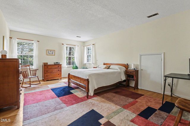 806 Churchill Drive, Chapel Hill, NC 27517