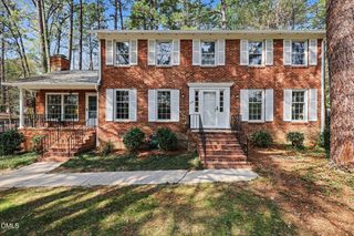 806 Churchill Drive, Chapel Hill, NC 27517