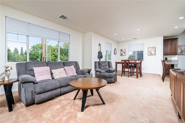 797 Plum Lane, Pomona, CA 91767