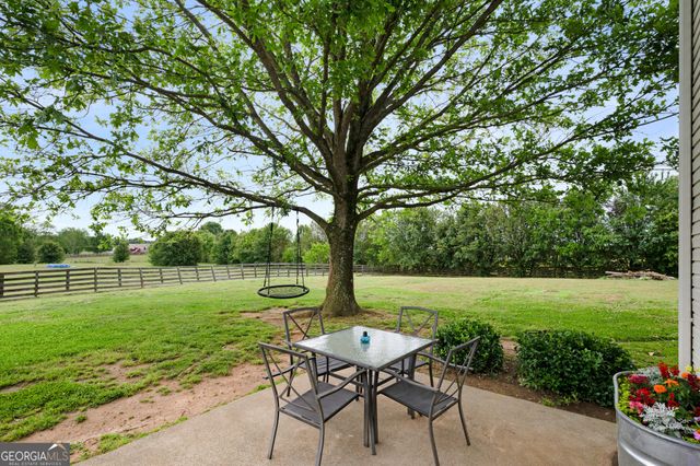 516 Pendley Road SE, Calhoun, GA 30701