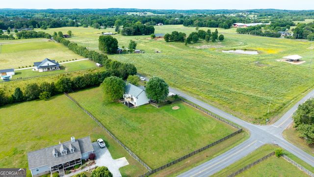 516 Pendley Road SE, Calhoun, GA 30701