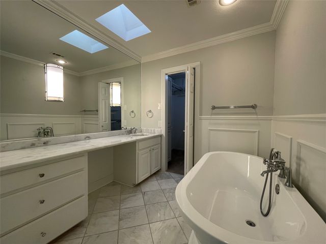 3538 Westcliff Road S, Fort Worth, TX 76109