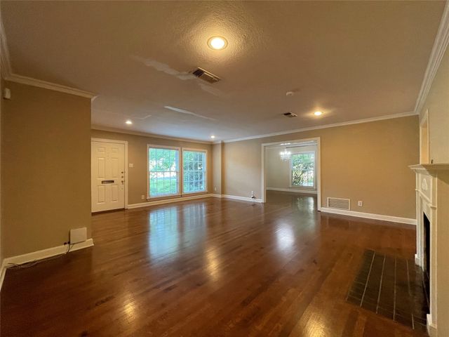 3538 Westcliff Road S, Fort Worth, TX 76109