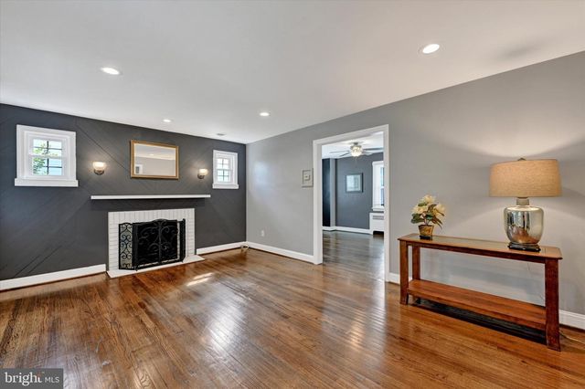 1303 E 36TH, Baltimore, MD 21218