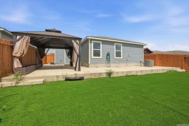 3323 Begonia Bnd, San Antonio, TX 78222