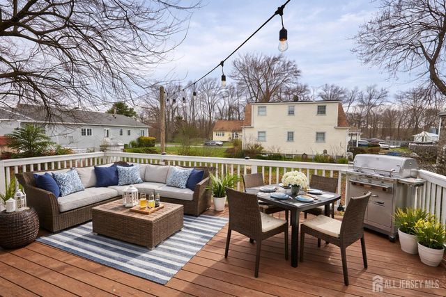 57 Ray Street, Franklin, NJ 08873