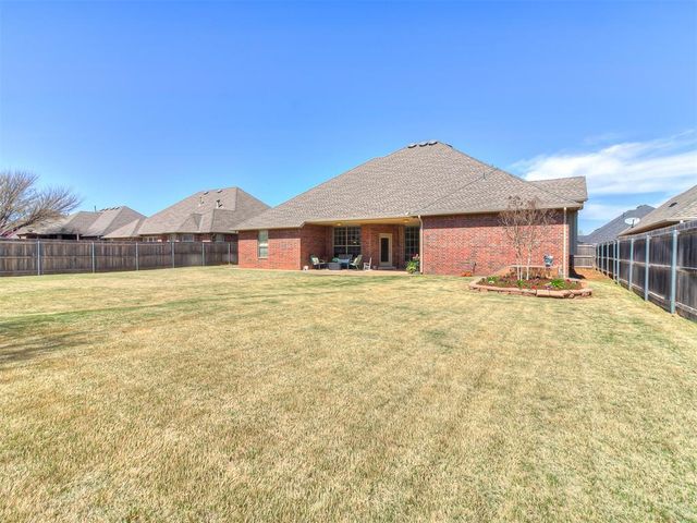 8512 NW 124 Street, Oklahoma City, OK 73142