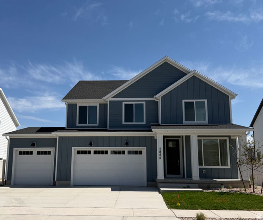 2886 N KINGBIRD DR #717, Eagle Mountain, UT 84005 — exterior