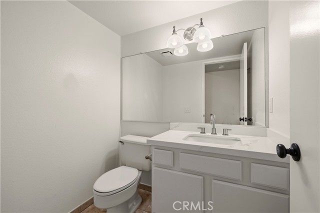 19717 Azure Field, Newhall (santa Clarita), CA 91321