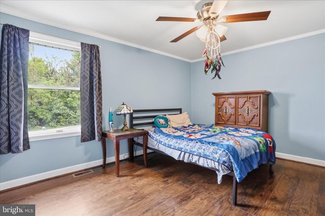 110 HEDRICK AVE, Martinsburg, WV 25405