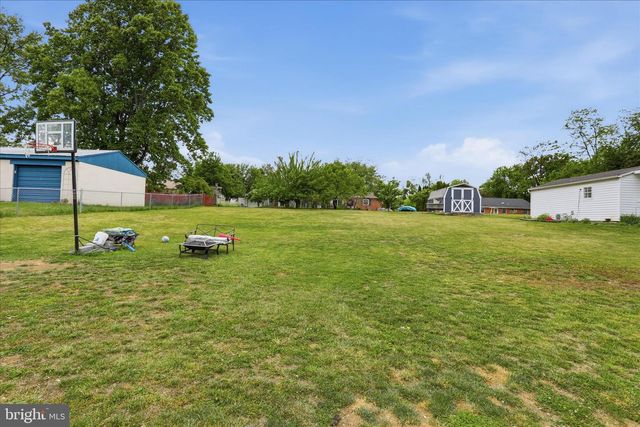 110 HEDRICK AVE, Martinsburg, WV 25405