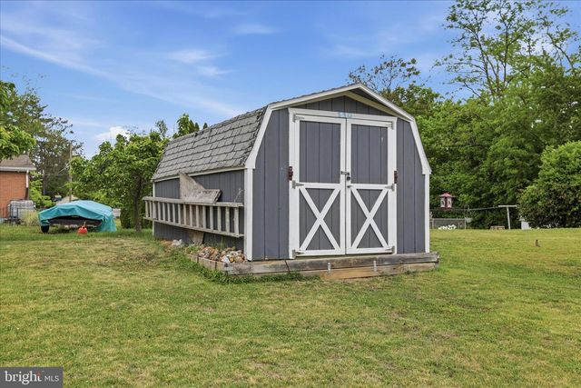 110 HEDRICK AVE, Martinsburg, WV 25405