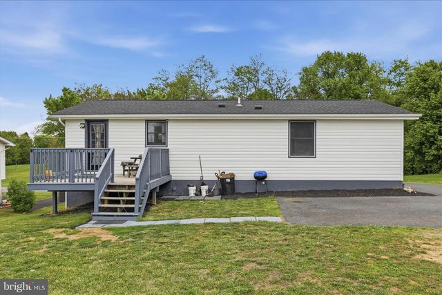 110 HEDRICK AVE, Martinsburg, WV 25405