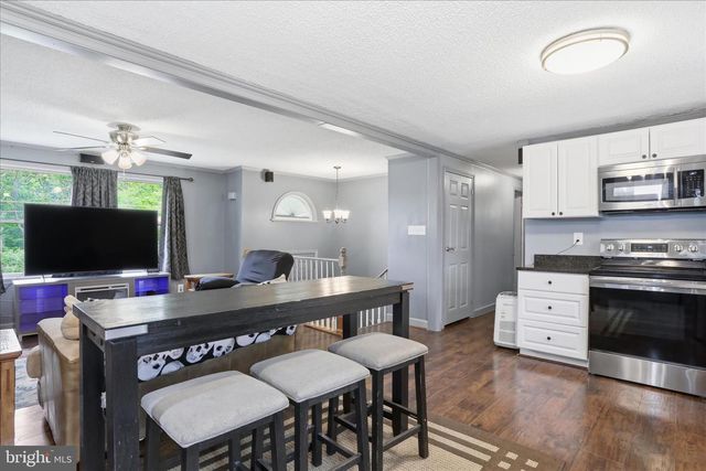 110 HEDRICK AVE, Martinsburg, WV 25405