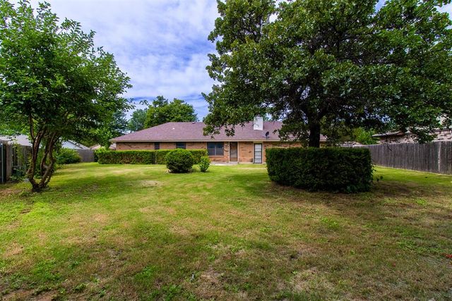 740 Buckwood Drive, Choctaw, OK 73020